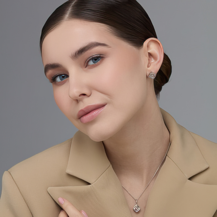 Серьги из золота с бриллиантами