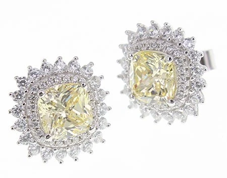 Серьги из серебра с фианитами