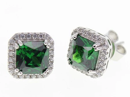 Серьги серебряные SE-C0727L | Пусеты гвоздики серьги купить по выгодной цене в ювелирном магазине ⭐️ «Золотая Подкова» Серьги серебряные SE-C0727L | Пусеты гвоздики серьги купить по выгодной цене в ювелирном магазине ⭐️ «Золотая Подкова»