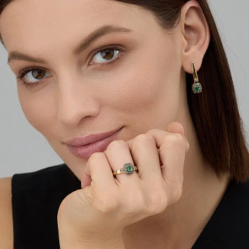 Кольцо золотое 15752-365 | Кольца с изумрудами купить по выгодной цене в ювелирном магазине ⭐️ «Золотая Подкова»