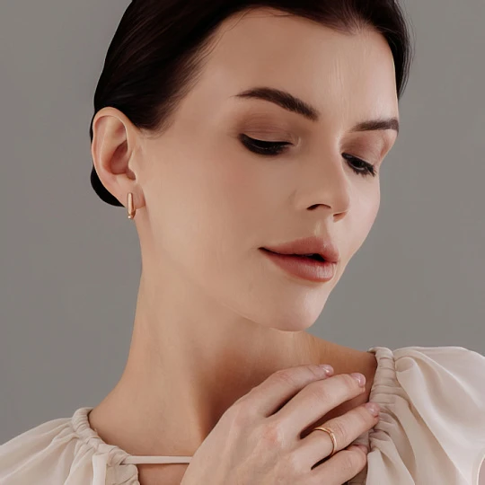 Серьги из золота с бриллиантами