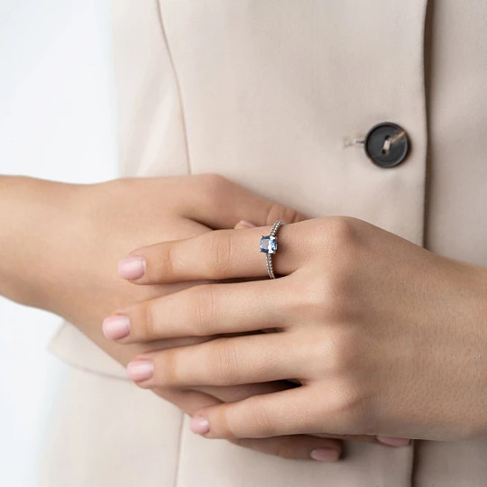 Кольцо золотое 920484Б.Сапфир гт. | Кольца с фианитом купить по выгодной цене в ювелирном магазине ⭐️ «Золотая Подкова»