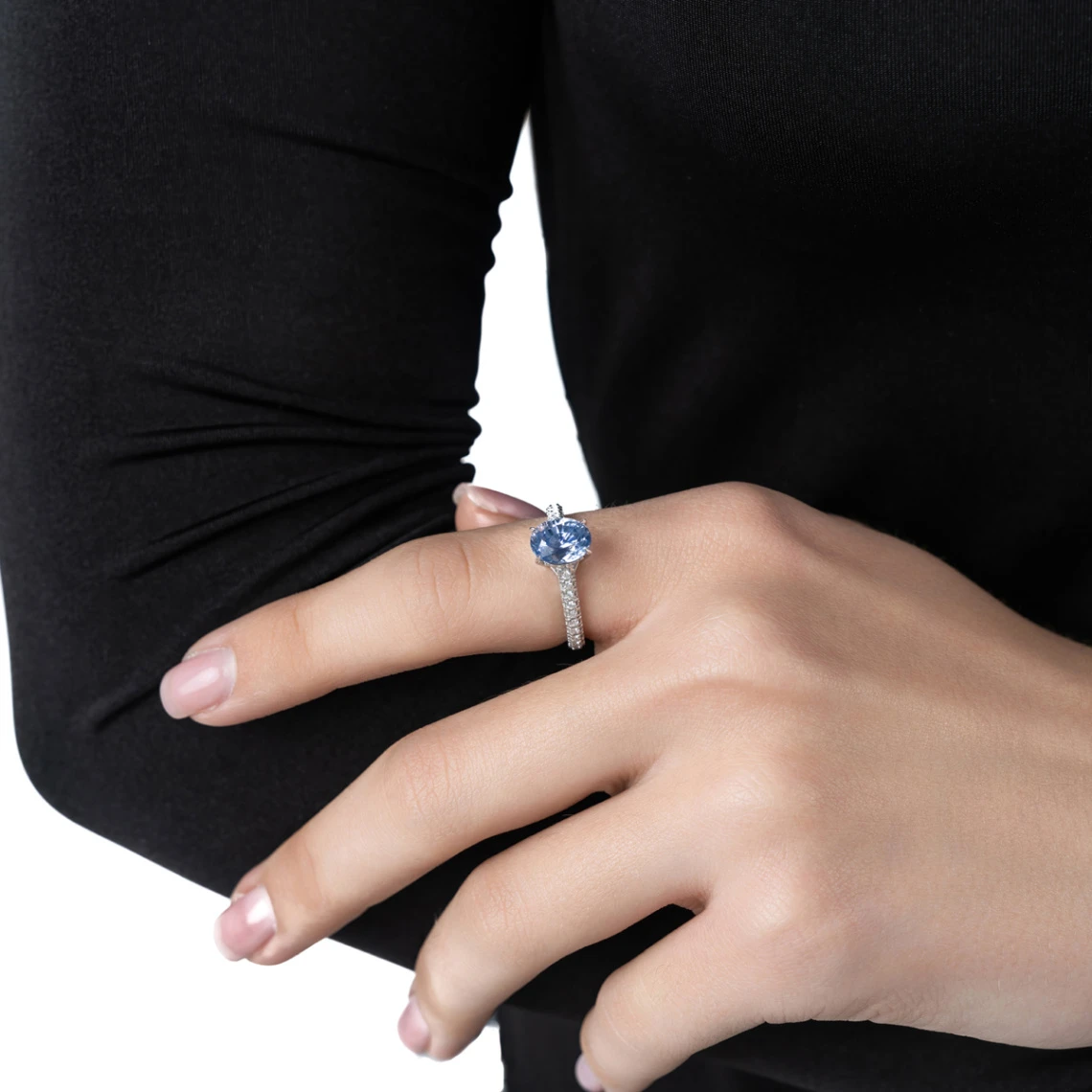 Кольцо золотое 902-00538-91-11-02-10 | Кольца с сапфиром купить по выгодной цене в ювелирном магазине ⭐️ «Золотая Подкова»