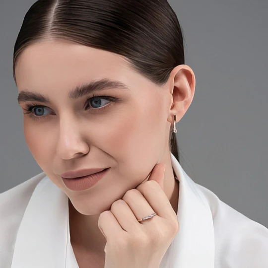 Серьги из золота с бриллиантами