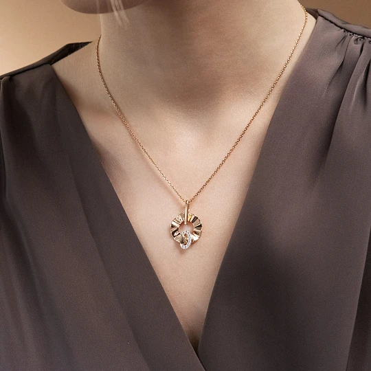 Подвеска золотая 03-3415-00-201-1111 №22 46 | Ювелирные изделия от бренда Платина 💍 купить по доступной цене в ювелирной сети «Золотая Подкова»