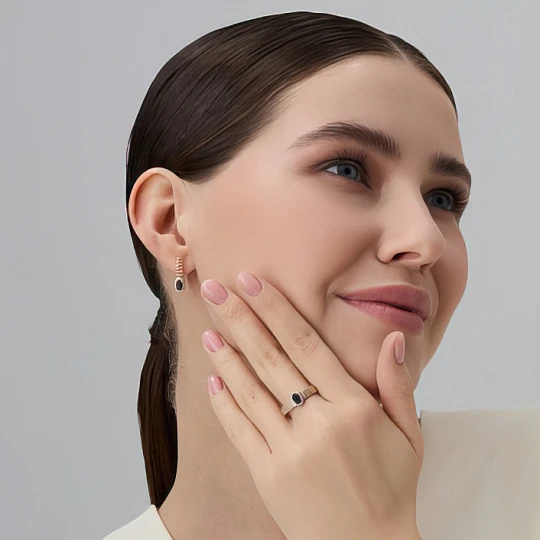 Серьги из золота с бриллиантами